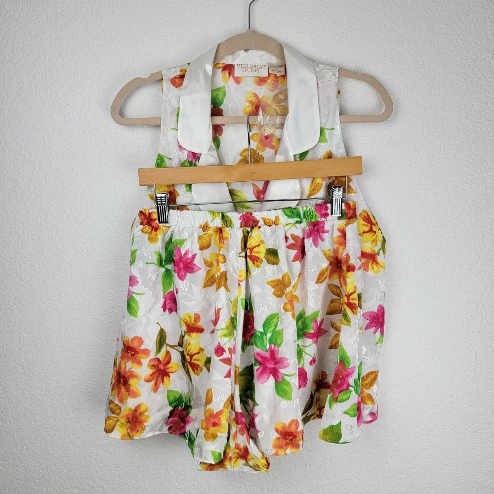 NWOT Vintage Victoria Secret Gold Label Matching Sleepwear Set Floral Large